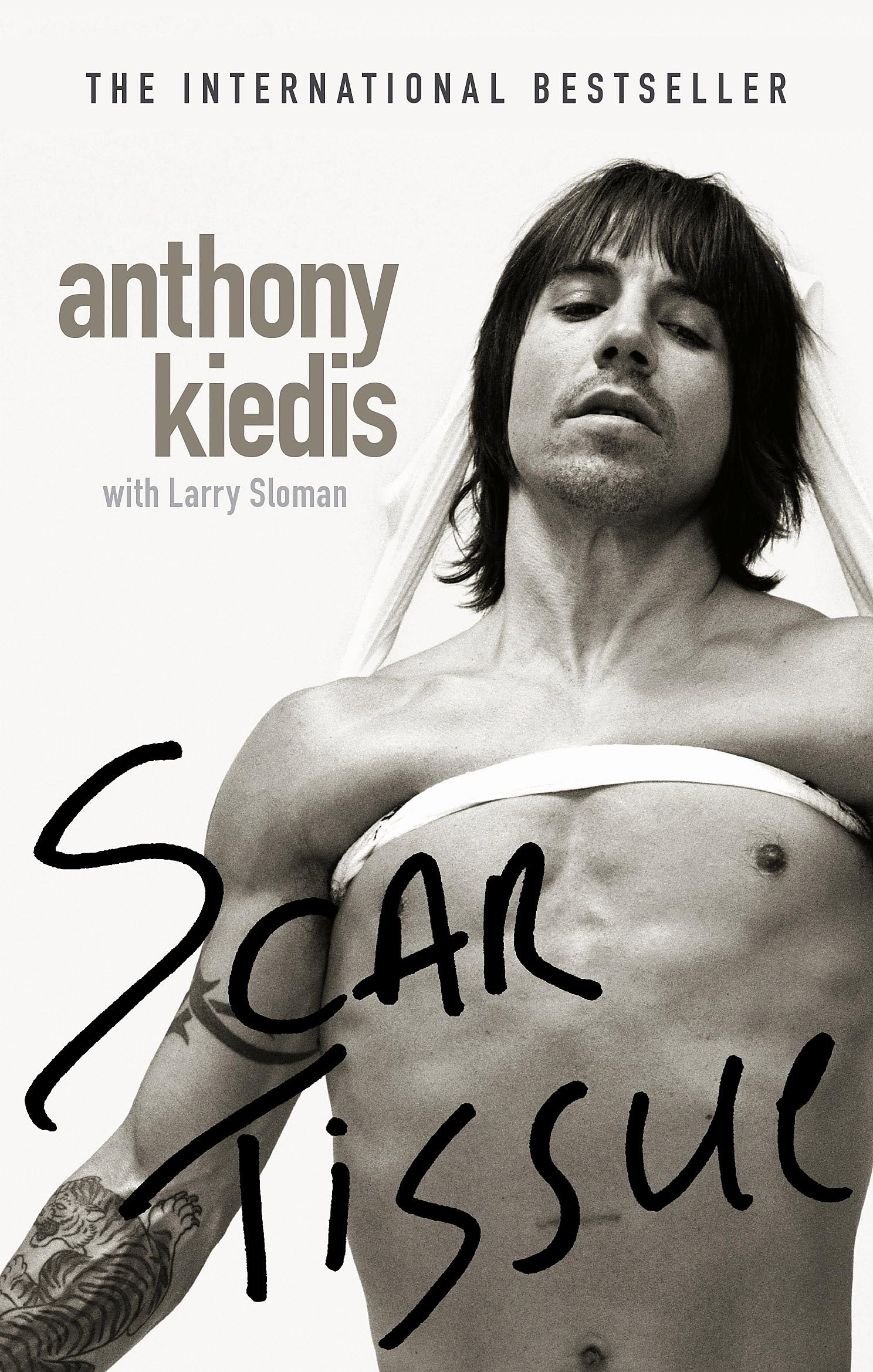 Amazon | Scar Tissue: The bestselling memoir from the frontman of